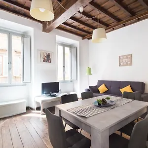 https://muratte-apartment-facing-trevis-fountain.it-romehotels.com